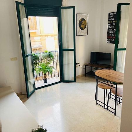 Paloma Suite Solarium Centro Historico Малага Экстерьер фото